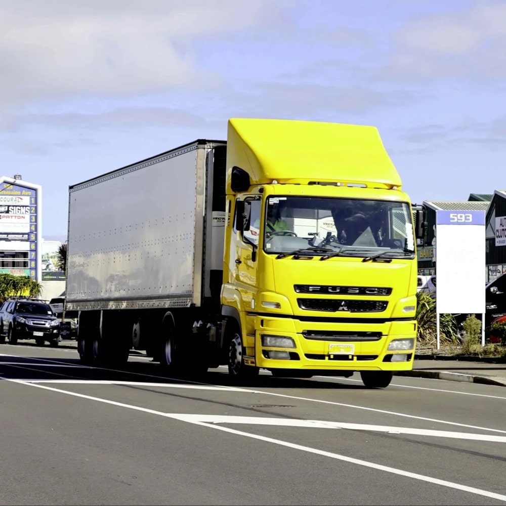 Driving Assessments - Product Banner 1000 Class 4 Truck (1)